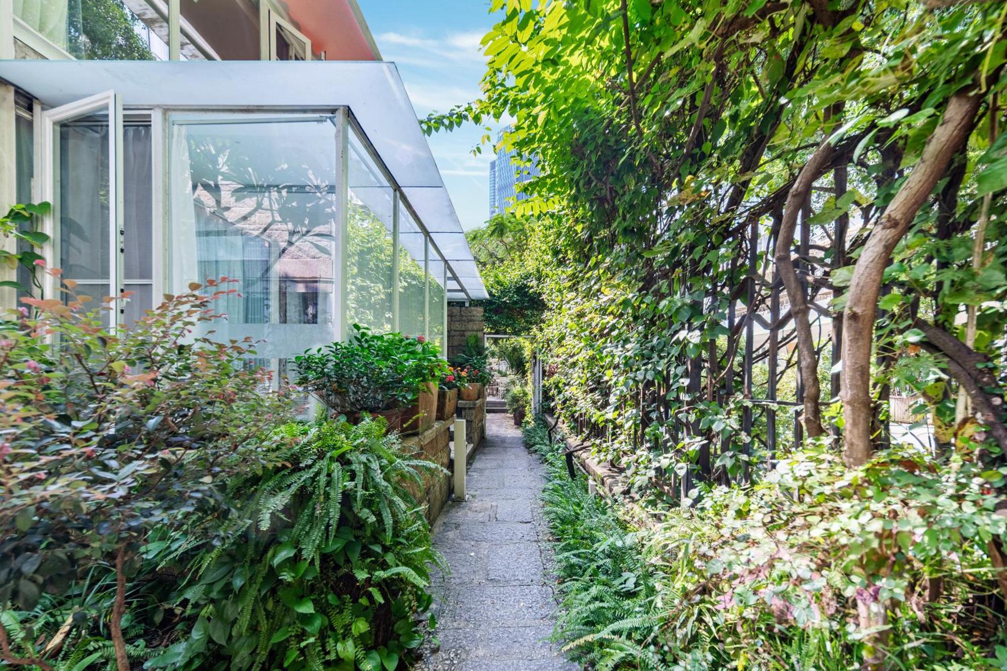 Shenzhen No'6 Garden Villa --French Window With Garden View,Close To Sea World &Shekou Ferry Port &K11 Ecoast &Subway Nearby ,Offer Western Food And Coffee &English Speaking With Tour Services Exteriér fotografie