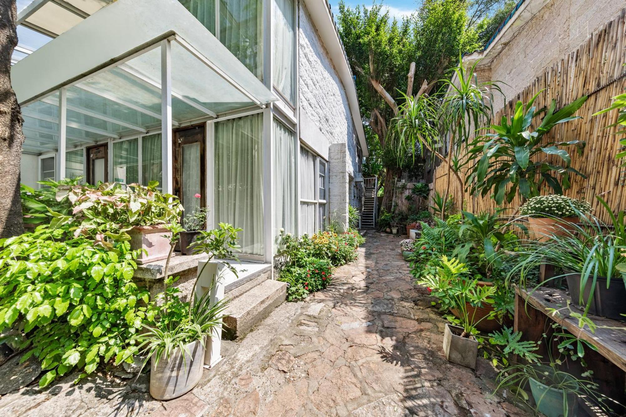 Shenzhen No'6 Garden Villa --French Window With Garden View,Close To Sea World &Shekou Ferry Port &K11 Ecoast &Subway Nearby ,Offer Western Food And Coffee &English Speaking With Tour Services Exteriér fotografie